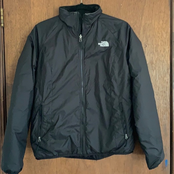 Black Women’s Medium slim North Face Jacket - Picture 1 of 3
